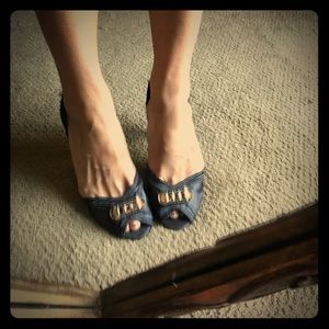 Seychelles silk royal blue heels size 8